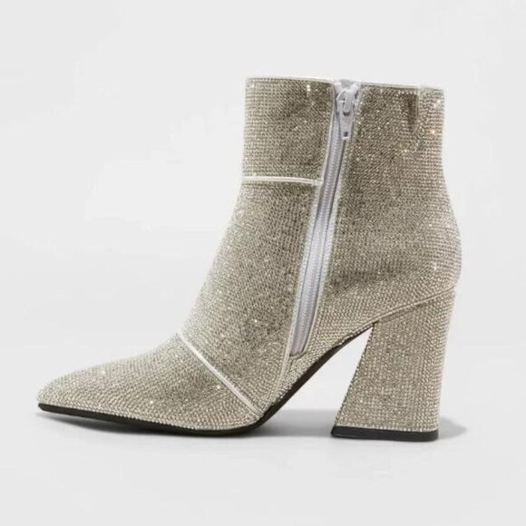 A New Day sparkle Boots !!!! NWOT - Picture 2 of 2